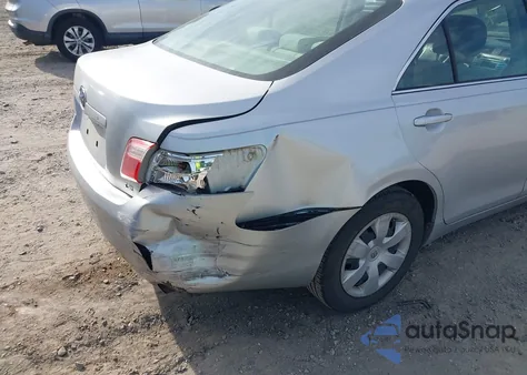 2007 Toyota Camry Le z USA, uszkodzony, nr VIN 4T1BE46K37U506544